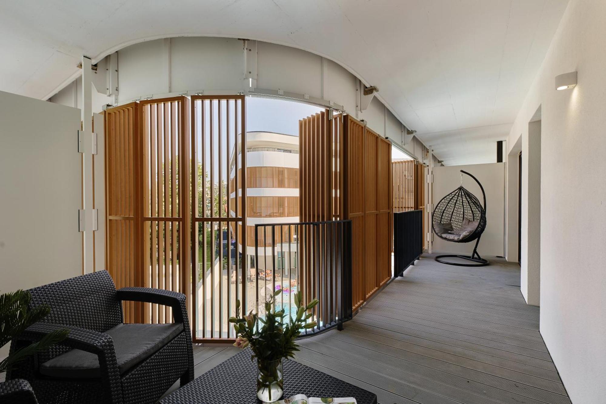 Baltic Waves - Basen, Sauna Apartment *
