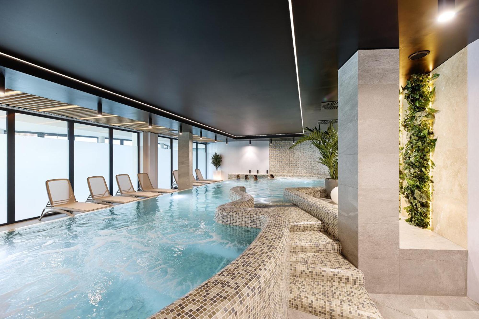 Baltic Waves - Pool & Apartment *